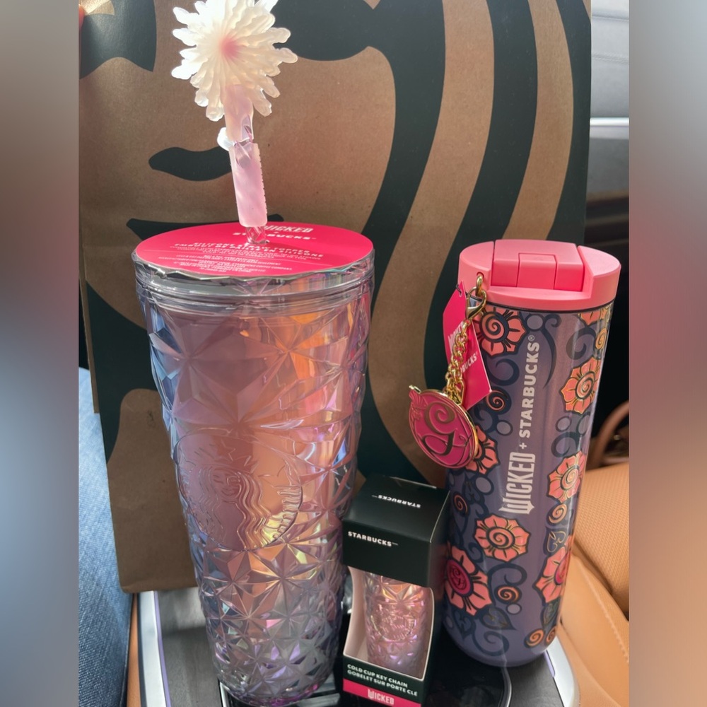 Starbucks + Wicked Prism Cold Cup Snowflake, Key Chain & Pearl Tumbler w/G charm